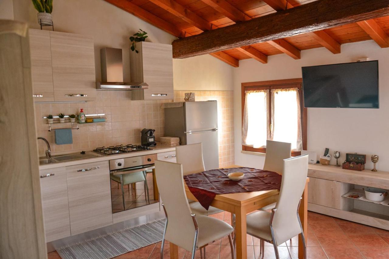 Il Paiolo Magico Apartment Валеджо сул Минчио Екстериор снимка